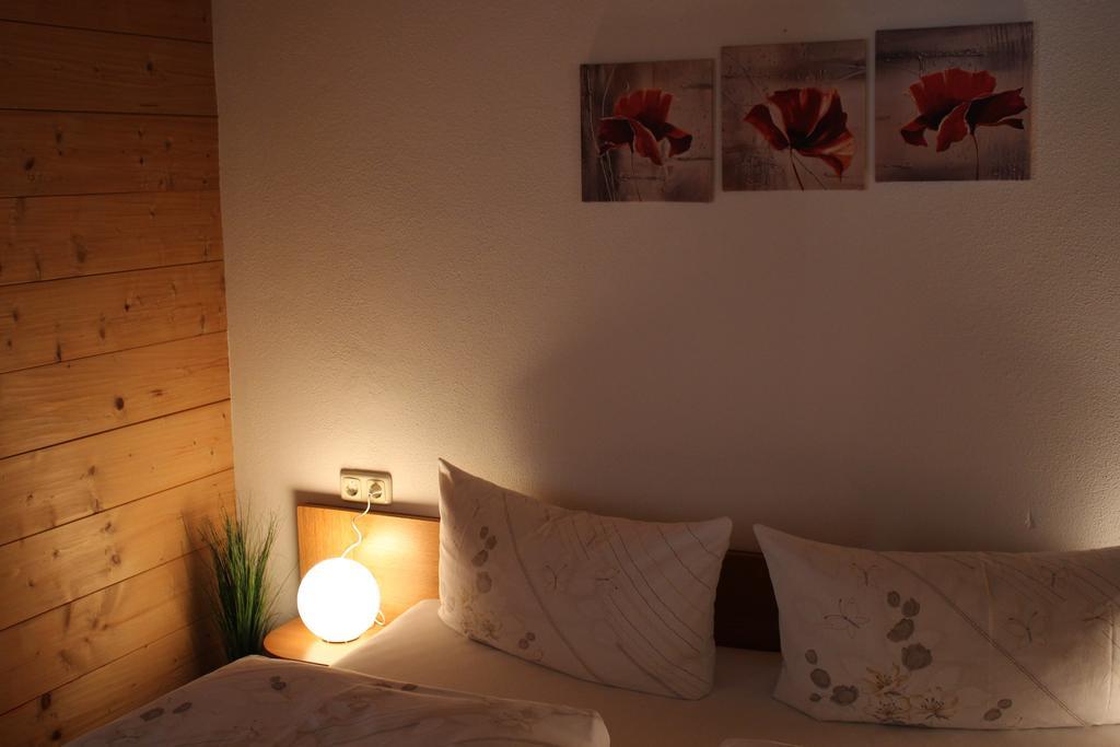 Haus Hermi Nesselwängle Zimmer foto